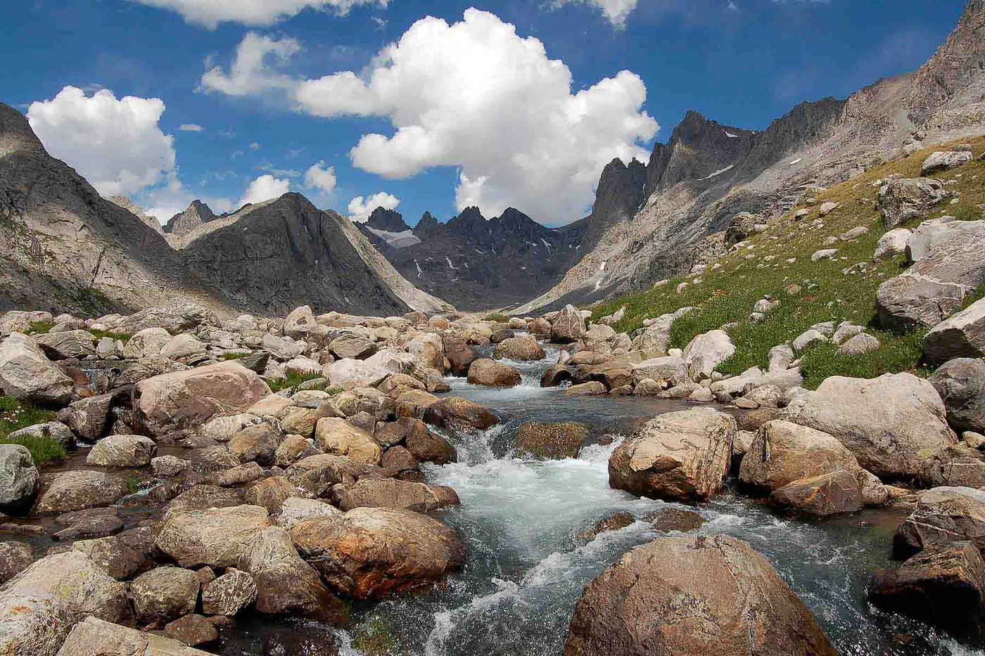 Hike of the Week - Titcomb Basin