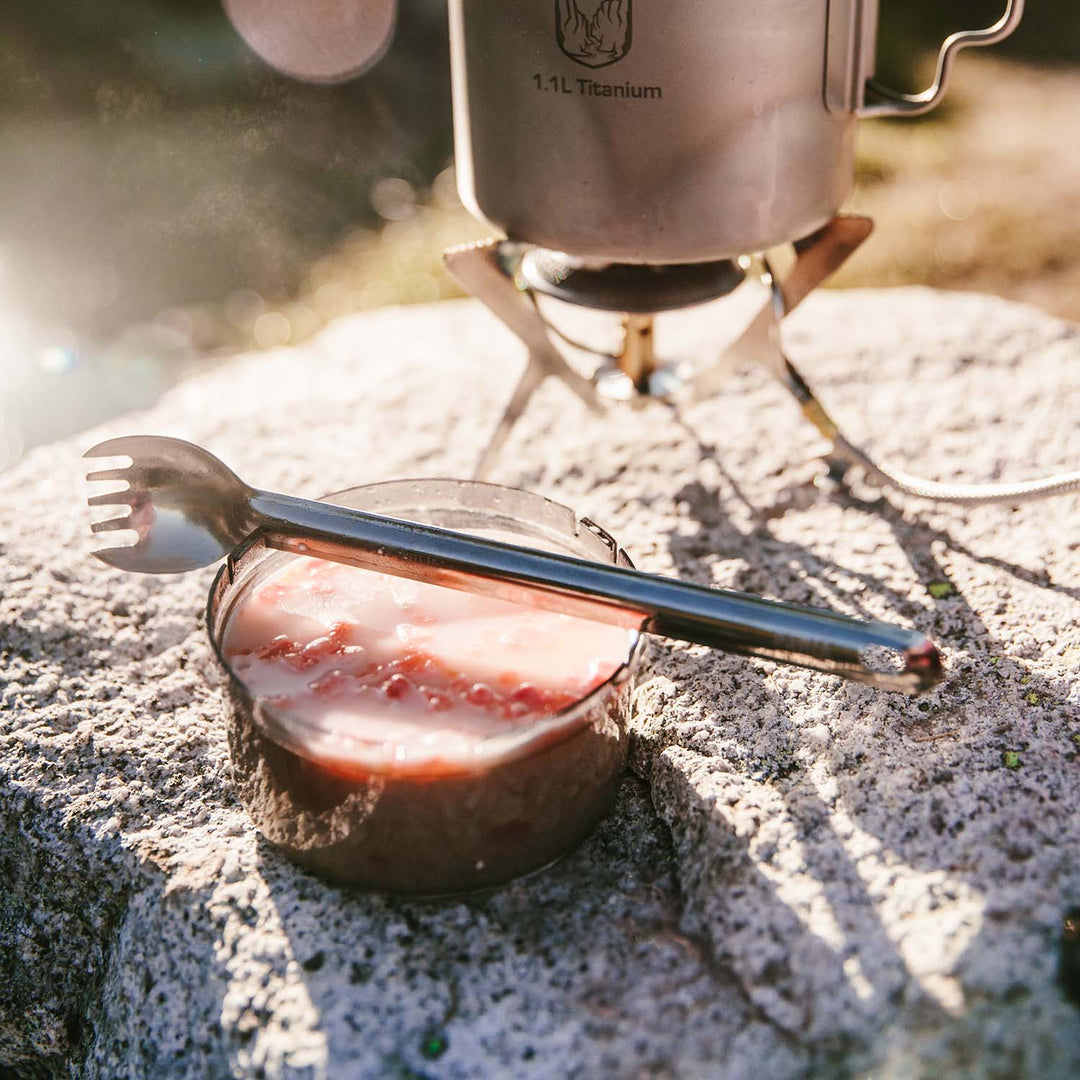 QEEYON Titanium Lepel/spork, Multifunctioneel Campingbestek, 2 In 1 Lepel Vork Herbruikbaar Ultralicht Spork Bestek Met Opbergtas Voor Wandelen 664951606 QEEYON Titanium Lepel/spork, Multifunctioneel Campingbestek, 2 In 1 Lepel Vork Herbruikbaar Ultralicht Spork Bestek Met Opbergtas Voor Wandelen 664951606